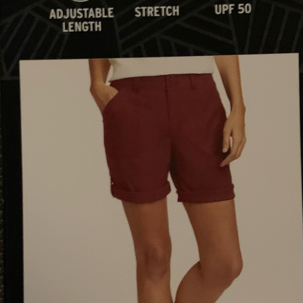 EDDIE BAUER Rolled Hem Bermuda/Cargo Shorts, size 8, Red